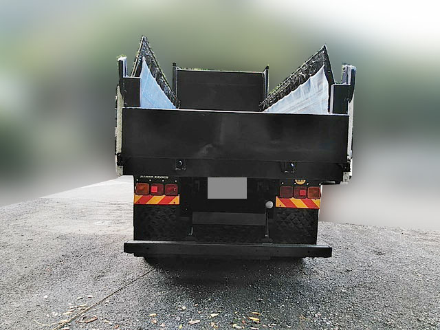 三菱ふそうスーパーグレートダンプ大型（10t）[写真11]