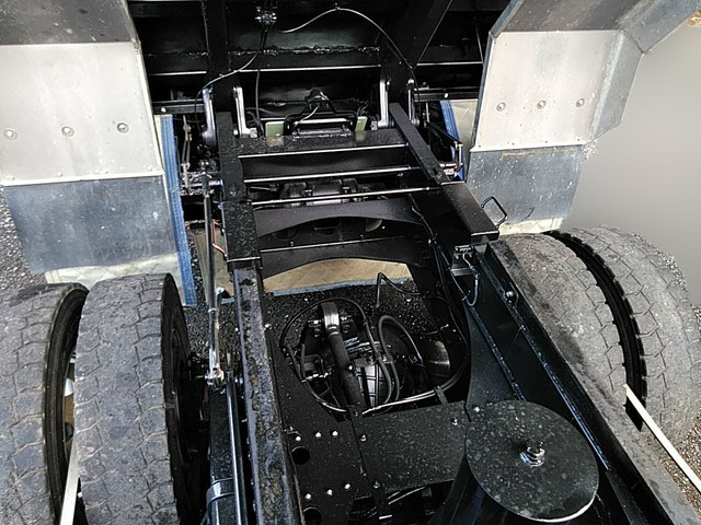 三菱ふそうスーパーグレートダンプ大型（10t）[写真17]