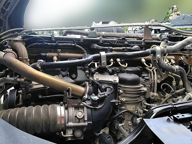 三菱ふそうスーパーグレートダンプ大型（10t）[写真26]