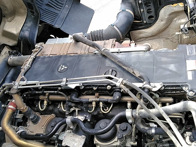 三菱ふそうスーパーグレートダンプ大型（10t）[写真28]