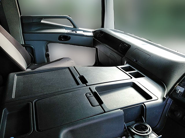 三菱ふそうスーパーグレートダンプ大型（10t）[写真30]