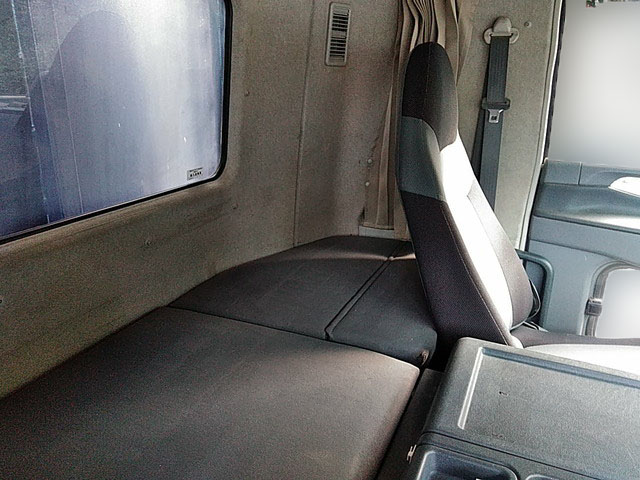 三菱ふそうスーパーグレートダンプ大型（10t）[写真35]