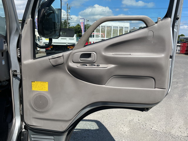 トヨタダイナアルミバン小型（2t・3t）[写真28]