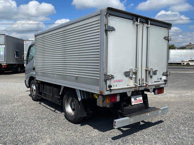 トヨタダイナアルミバン小型（2t・3t）[写真04]