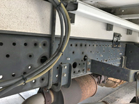 いすゞフォワードアルミウイング中型（4t）[写真18]