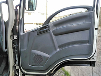 いすゞフォワードアルミウイング中型（4t）[写真27]