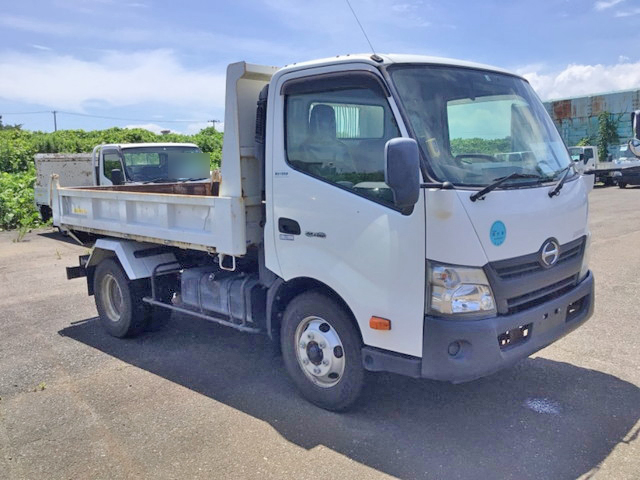 日野デュトロローダーダンプ小型（2t・3t）[写真03]