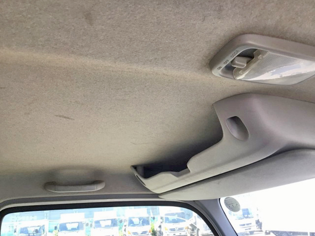 日野デュトロローダーダンプ小型（2t・3t）[写真31]