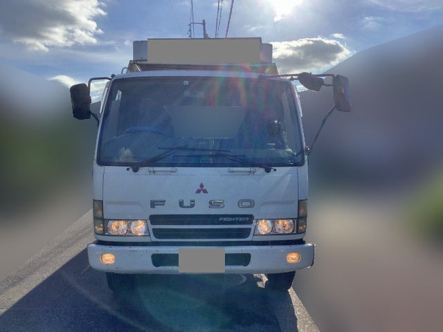 三菱ふそうファイターアルミブロック中型（4t）[写真05]