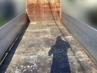 三菱ふそうファイターアルミブロック中型（4t）[写真08]