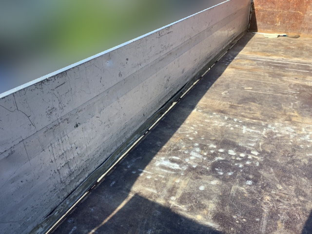 三菱ふそうファイターアルミブロック中型（4t）[写真09]