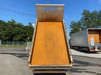 三菱ふそうキャンターダンプ小型（2t・3t）[写真11]