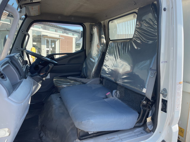 三菱ふそうキャンターダンプ小型（2t・3t）[写真28]