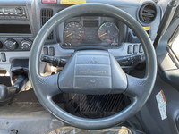 三菱ふそうキャンターダンプ小型（2t・3t）[写真33]