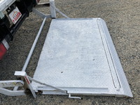 いすゞエルフ平ボディ小型（2t・3t）[写真15]