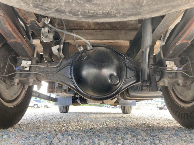 いすゞエルフ平ボディ小型（2t・3t）[写真19]