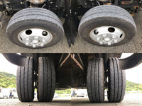 いすゞエルフ平ボディ小型（2t・3t）[写真21]