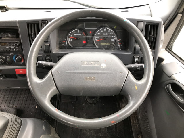 いすゞエルフ平ボディ小型（2t・3t）[写真31]