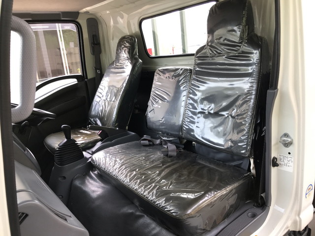 いすゞエルフ平ボディ小型（2t・3t）[写真27]