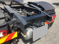 UDトラックスクオントレーラーヘッド（トラクターヘッド）大型（10t）[写真12]