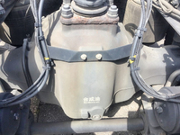 UDトラックスクオントレーラーヘッド（トラクターヘッド）大型（10t）[写真20]