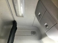 UDトラックスクオントレーラーヘッド（トラクターヘッド）大型（10t）[写真30]