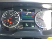 UDトラックスクオントレーラーヘッド（トラクターヘッド）大型（10t）[写真31]