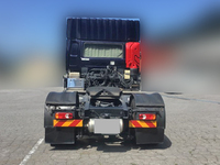 UDトラックスクオントレーラーヘッド（トラクターヘッド）大型（10t）[写真08]