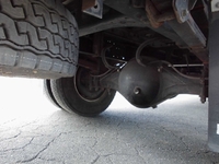 UDトラックスコンドル冷蔵冷凍ウイング中型（4t）[写真14]