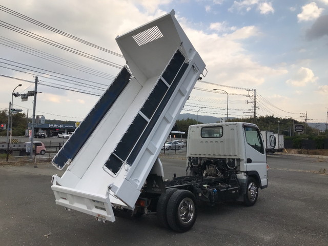 三菱ふそうキャンターダンプ小型（2t・3t）[写真03]