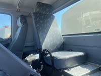 日野レンジャーパッカー車（塵芥車）増トン（6t・8t）[写真33]