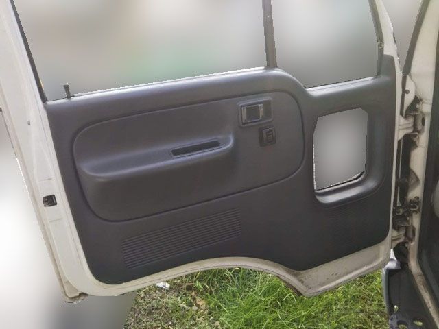 日産アトラス幌車小型（2t・3t）[写真16]