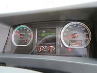 いすゞフォワード冷凍車（冷蔵車）中型（4t）[写真11]