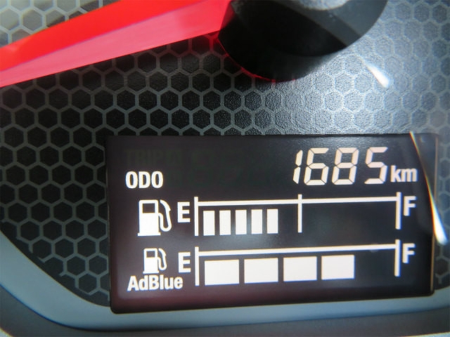 いすゞフォワード冷凍車（冷蔵車）中型（4t）[写真12]