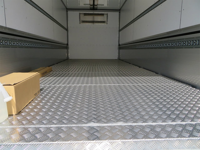 いすゞフォワード冷凍車（冷蔵車）中型（4t）[写真19]