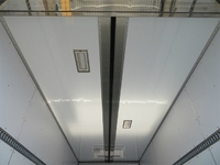 いすゞフォワード冷凍車（冷蔵車）中型（4t）[写真24]