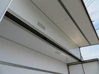 いすゞフォワード冷凍車（冷蔵車）中型（4t）[写真29]