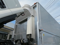 いすゞフォワード冷凍車（冷蔵車）中型（4t）[写真31]