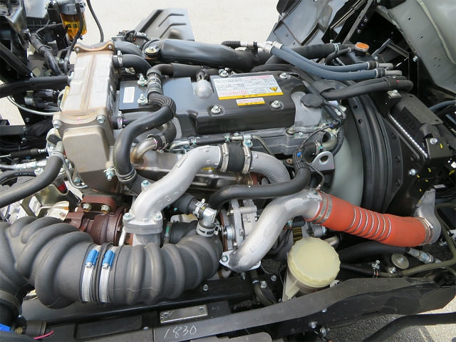 いすゞフォワード冷凍車（冷蔵車）中型（4t）[写真35]