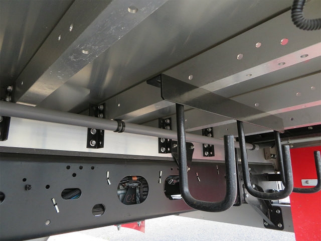 いすゞフォワード冷凍車（冷蔵車）中型（4t）[写真39]