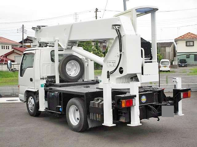 いすゞエルフトラッククレーン小型（2t・3t）[写真03]