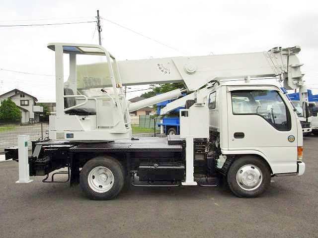 いすゞエルフトラッククレーン小型（2t・3t）[写真06]