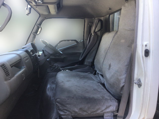 トヨタダイナ平ボディ小型（2t・3t）[写真13]