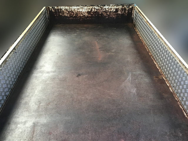 トヨタダイナ平ボディ小型（2t・3t）[写真05]