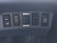 日野レンジャーアルミウイング中型（4t）[写真32]