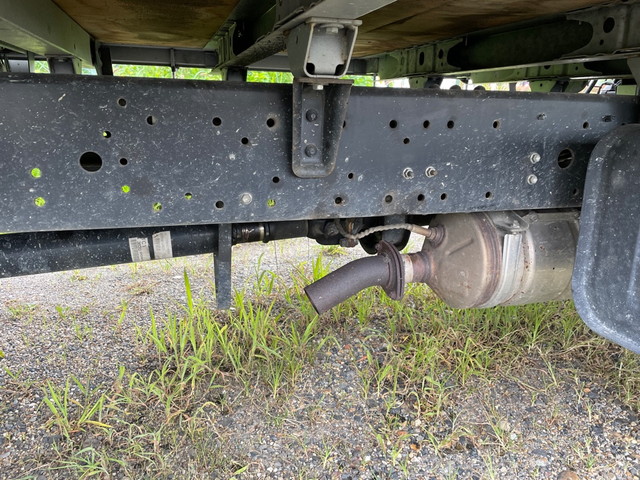 日野デュトロ平ボディ小型（2t・3t）[写真10]