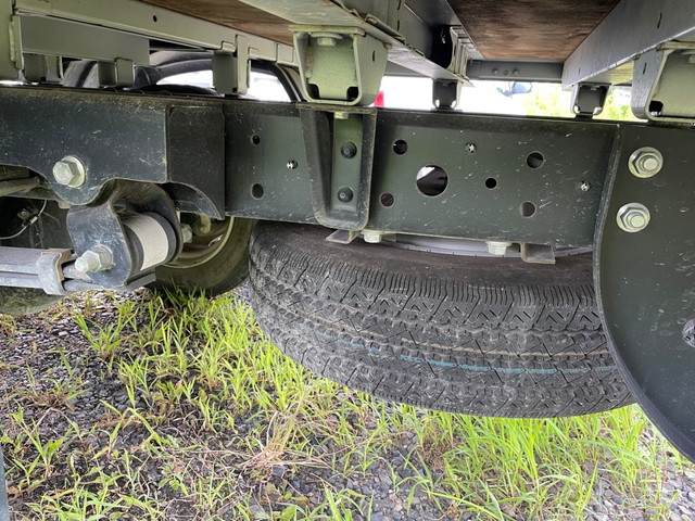 日野デュトロ平ボディ小型（2t・3t）[写真08]