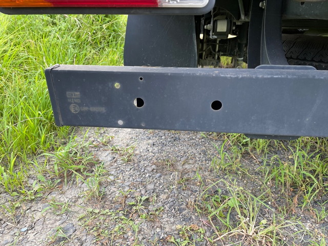 日野デュトロ平ボディ小型（2t・3t）[写真09]