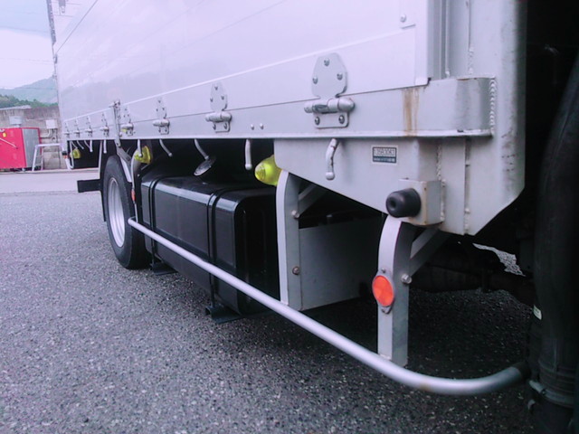 いすゞエルフアルミブロック小型（2t・3t）[写真15]