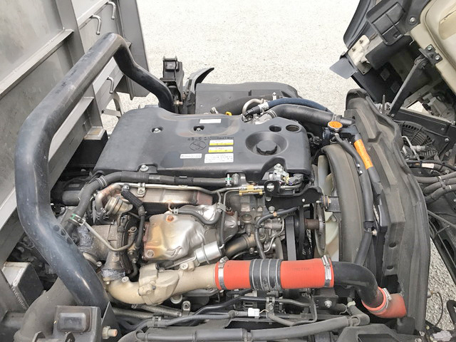 いすゞエルフアルミブロック小型（2t・3t）[写真24]